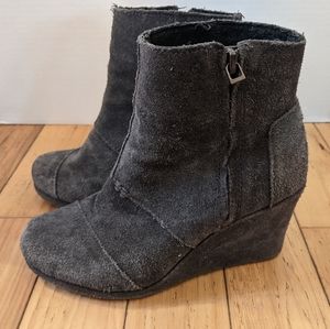 Toms Wedge Boot Grey Size 6